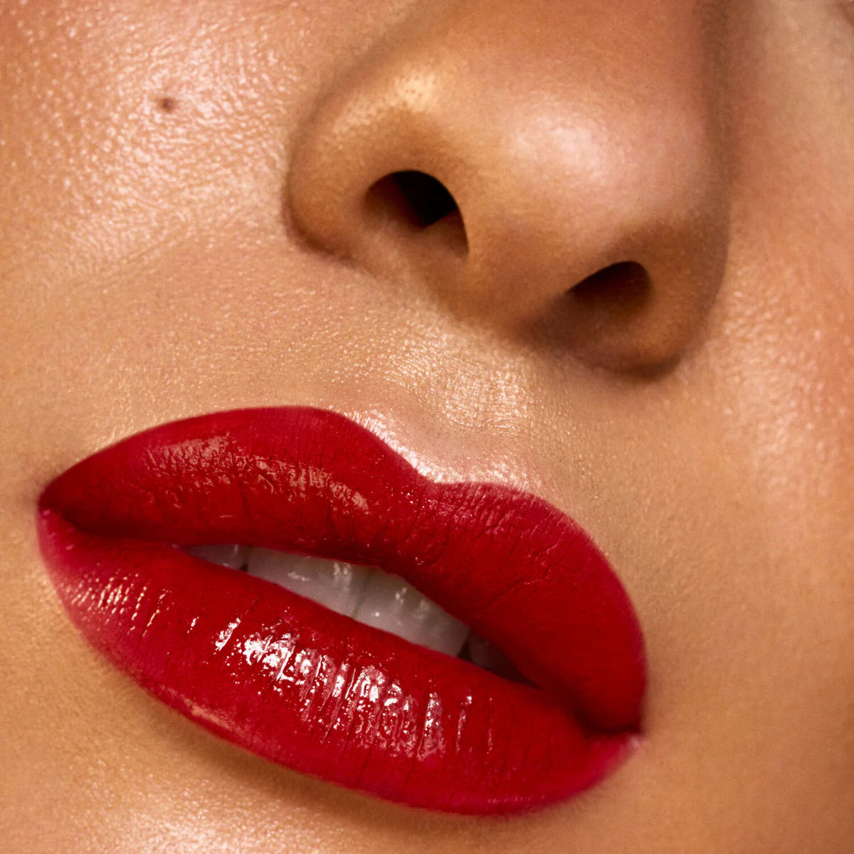 Astra Aperitint Lip Oil Stain a Lunga Durata - Jasmine Parfums- [ean]