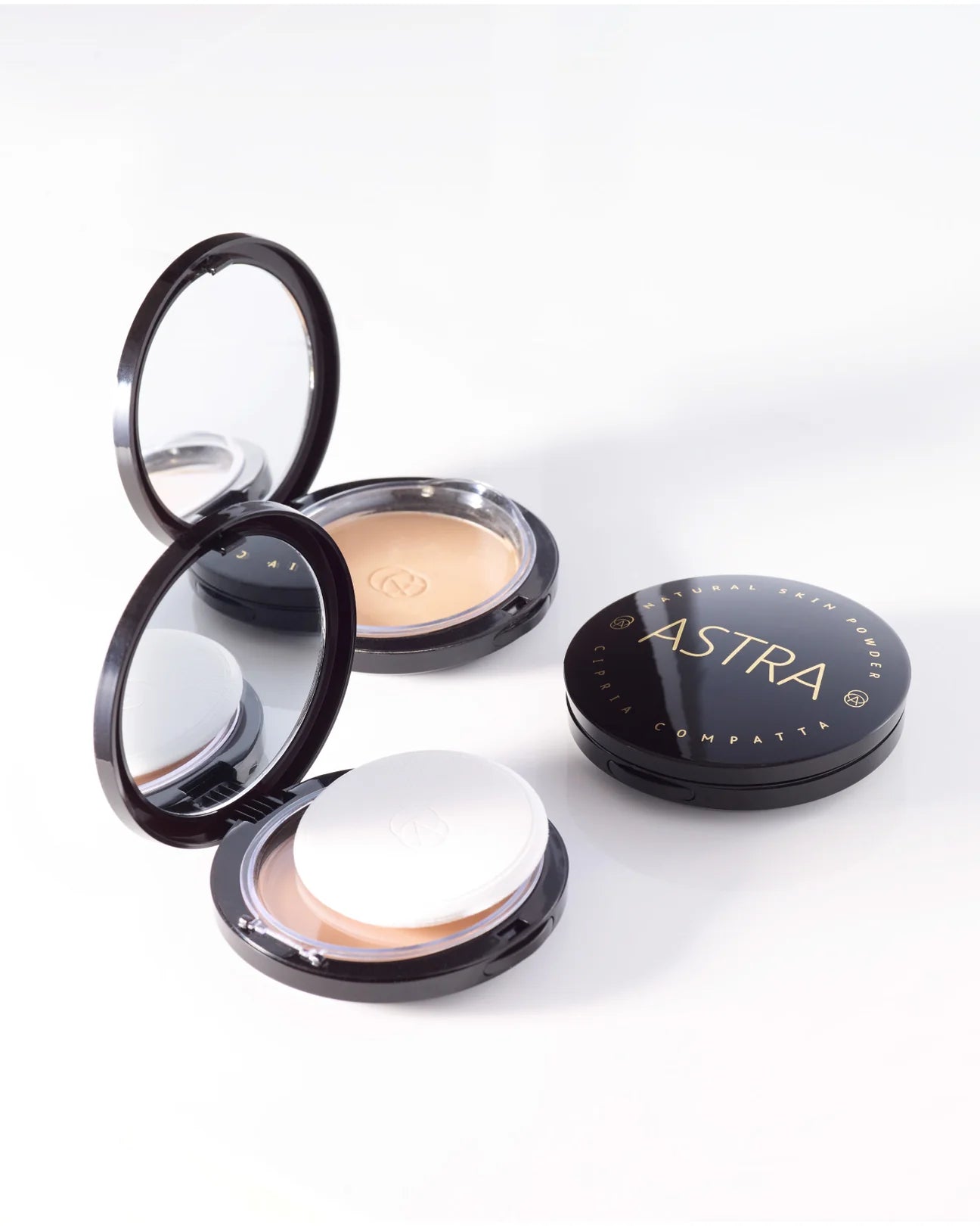 Astra Natural Skin Powder - Jasmine Parfums- [ean]