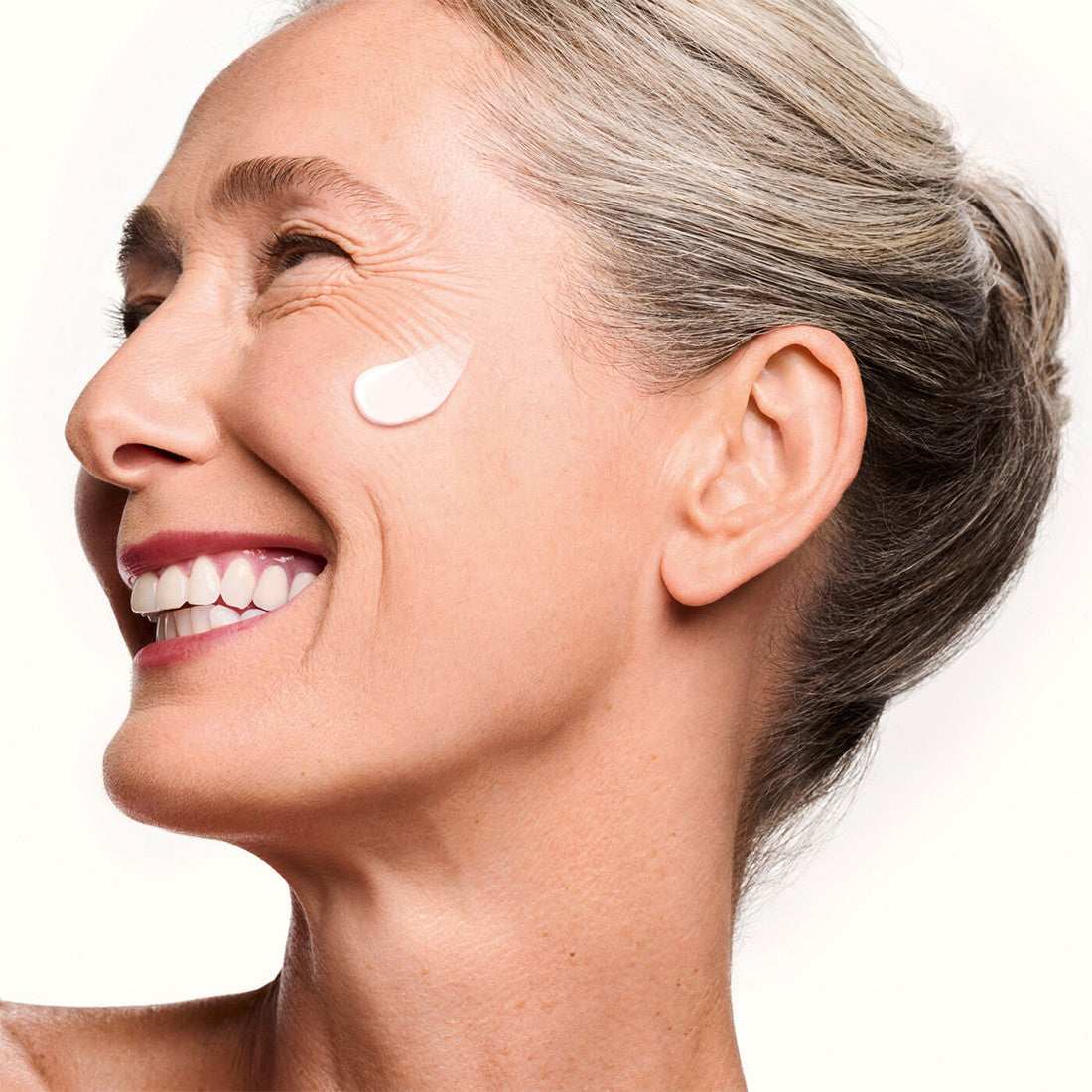 Shiseido Vital Perfection Concentrated Supreme Cream - Jasmine Parfums- [ean]